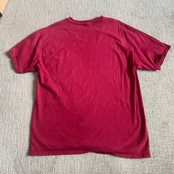 Vintage University Of The Hood Men’s T Shirt Sz XL Red 90’s Ankh NCAA Preppy - Picture 11 of 11